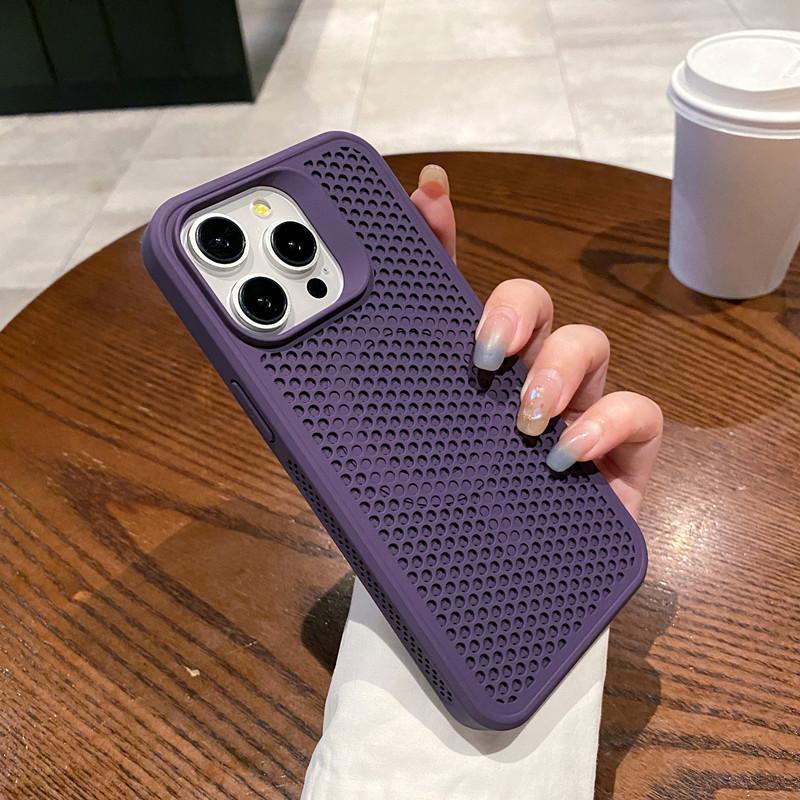 Applicable To iPhone16proMax Hollow Heat Dissipation Magnetic Suction Mobile Phone Case Apple 15 Skin Feeling Breathable and Anti-drop Protective
