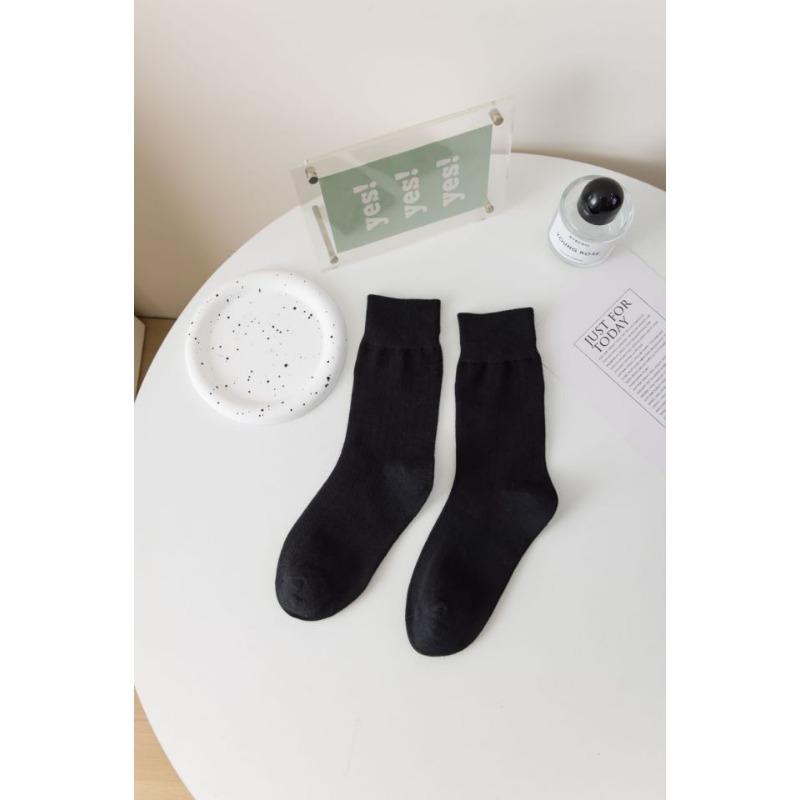 

Spring and Summer Simple, Striped, Trendy and Versatile Solid-colored Cotton Socks, Vertical Stripes for Slimming, Mid-calf Pile Socks 1 pair чорний