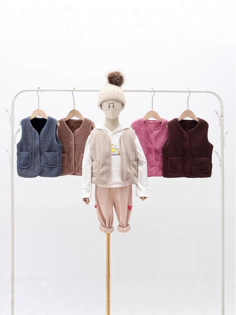 Kids' Lambswool Vest - Warm, Sleeveless Autumn/Winter Jacket for Boys & Girls