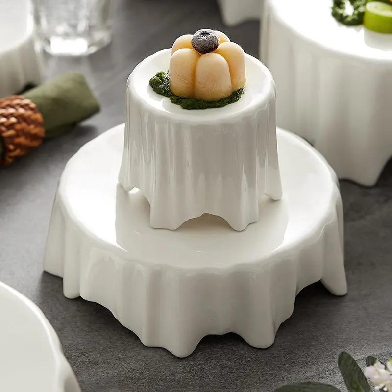 High-foot Round Table Nordic Restaurant Creative Ceramic Dessert Plate Sushi Plate Food Decoration Main Dish Kitchen Tableware