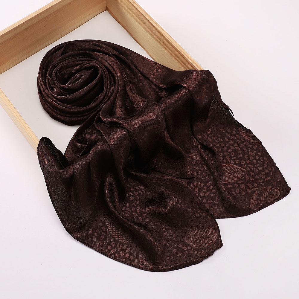 High Quality Premium Satin Hijab Leaf Print Hijab Plain Malaysia Women Scarf Satin Shawl Luxury Silk Satin Wrap