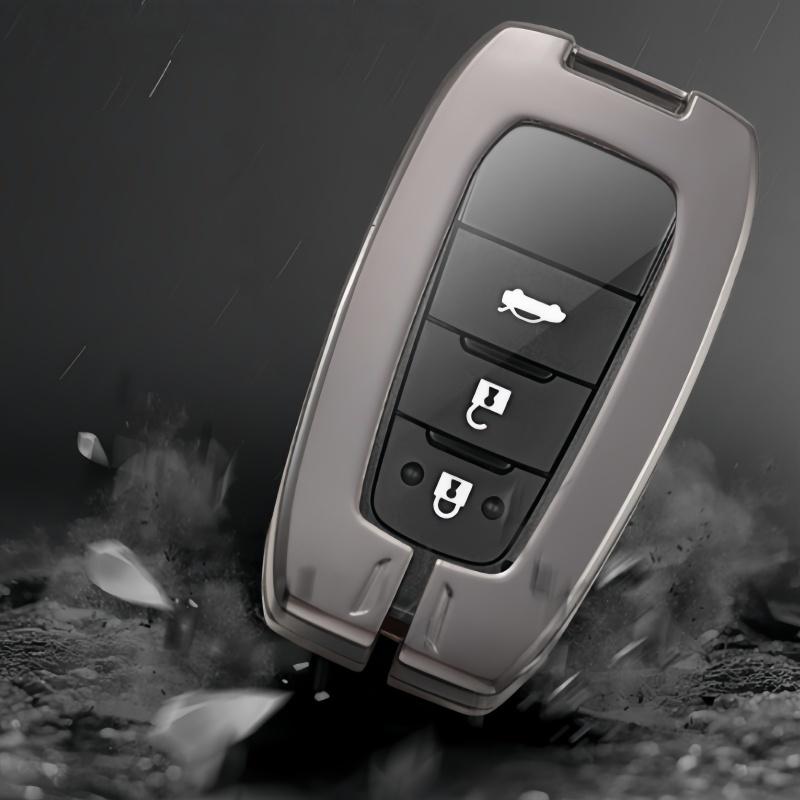 Car Key Case Protector Metal Zinc Key Shell Cover Auto Accessories For Toyota Prius Camry Corolla C-HR CHR RAV4 Prado 2018 2022