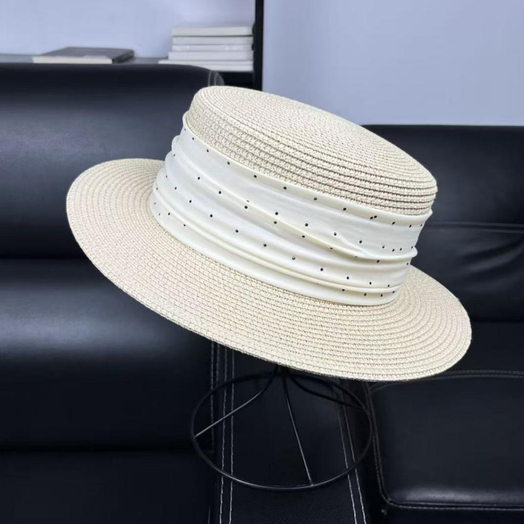 French Flat Edge Straw Hat Women's Summer Elegant Flat Top Sunshade Sunscreen Beach Top Hat Shows a Small Tide