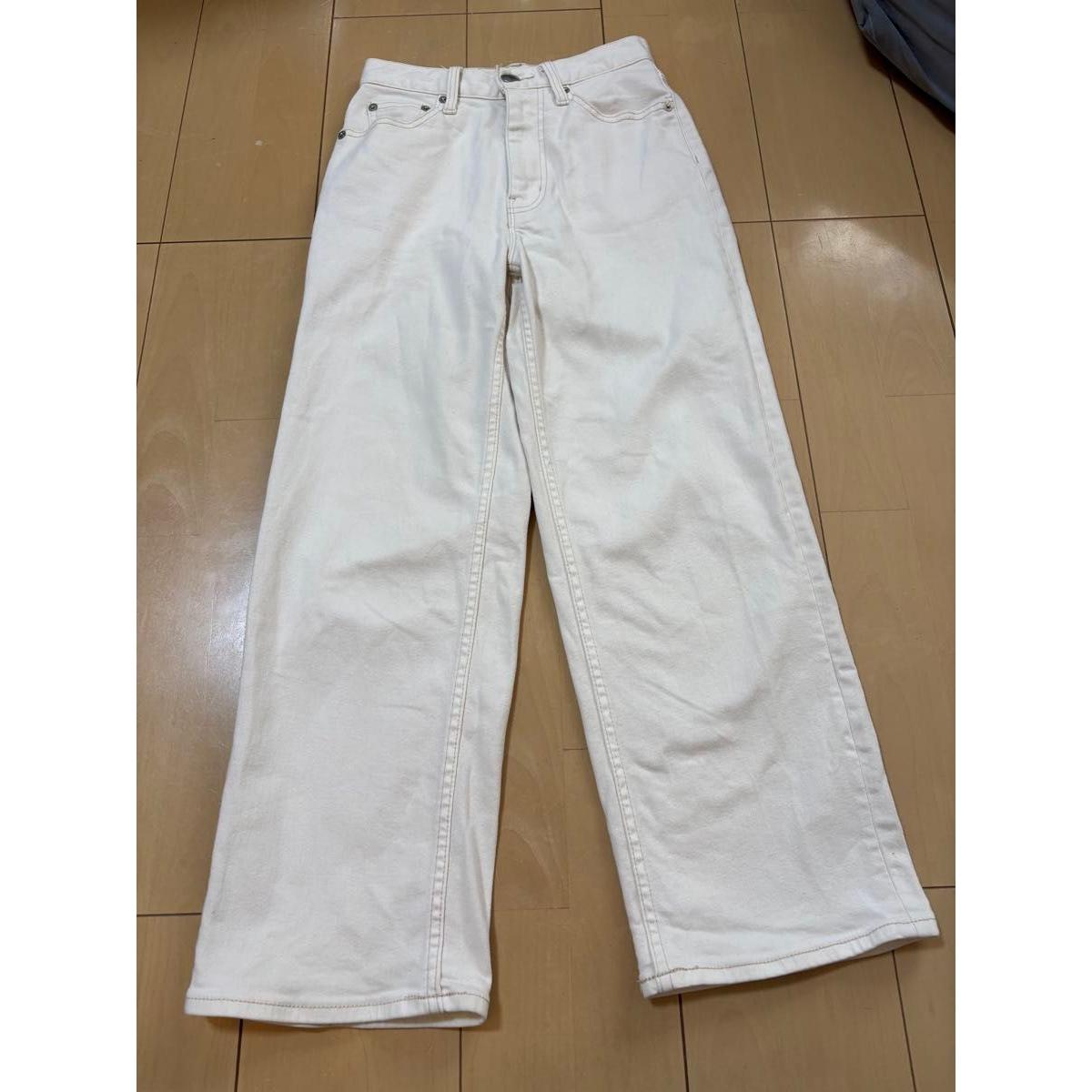 Good condition PLST high rise straight jeans XXS white