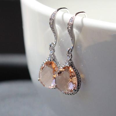 Neue einzigartige Champagner-Birne-Kubikzirkonia-Ohrringe für Damen, schlichtes Design, Tanzparty, Alltagskleidung, Statement-Schmuck, Geschenk