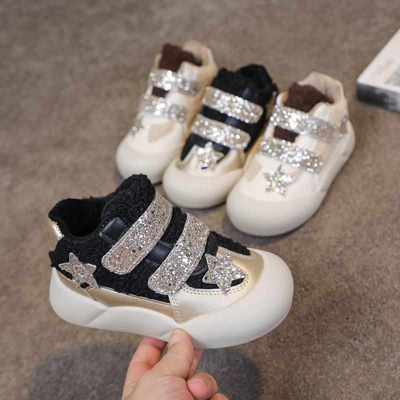 

Autumn Winter Fashion Warm Sneakers Magic-Tape Thick Bottom Flat Sports Shoes Comfortable Casual Slip-On Leisure Sneakers 27 чёрный