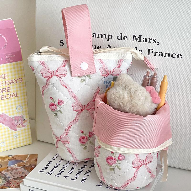 Schleife Blume Stehendes Mäppchen Große Kapazität Stifthalter Tragbares Bleistiftetui Ästhetischer Bleistifthalter Schreibwarenzubehör