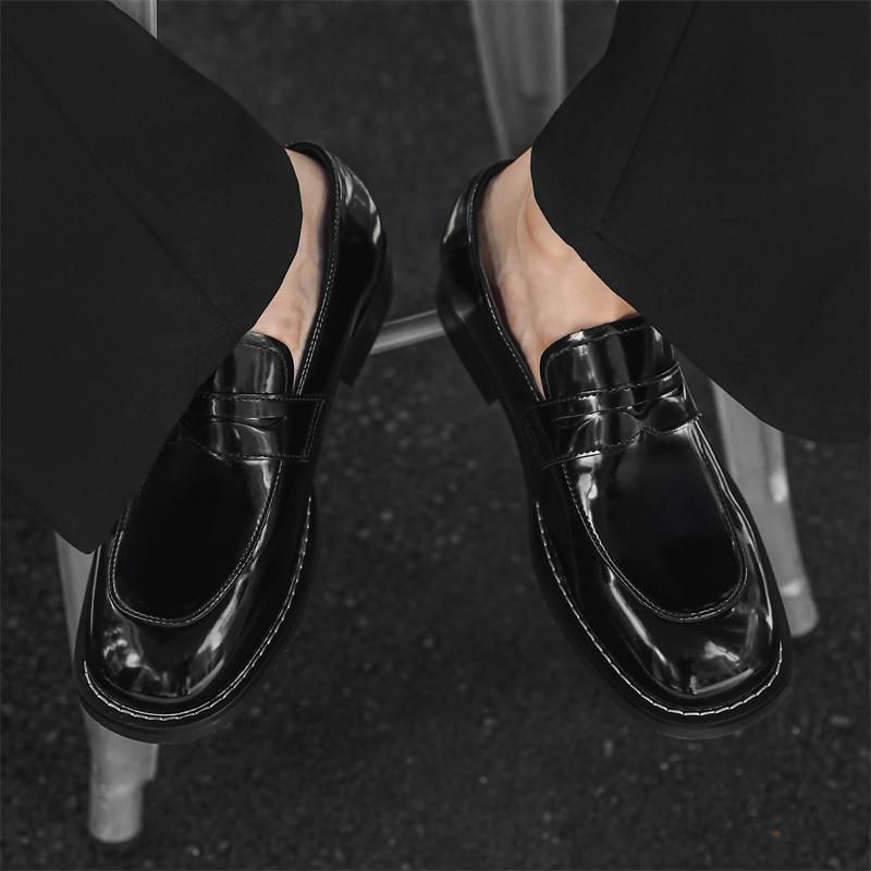 Loafers Soft Sole Comfortable Tassel Autumn Office Shoes Designer Leather Footwear Luxury Brand Men's Shoes Casual Flats