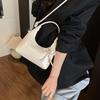 New summer chain niche texture handbag shoulder messenger bag popular versatile crescent bag women