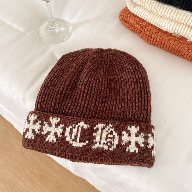 Korean Knitted Hat for Women In Winter Warmth and Thickened Face-protecting Small Ear Protecting Wool Hat Fashionable Trendy and Cold Hat