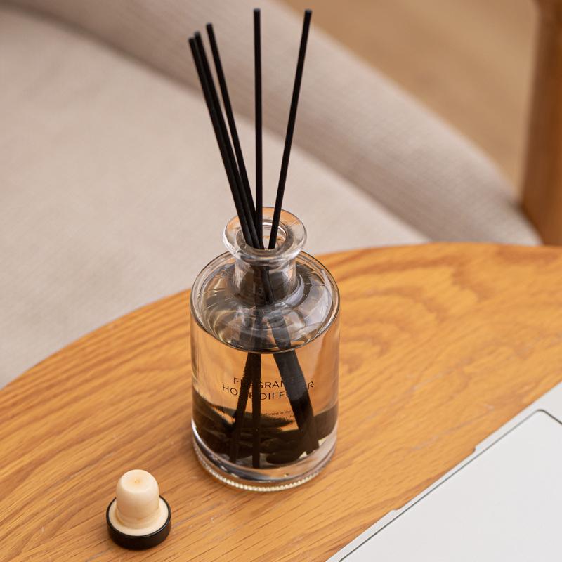 Rattan Glass Aromatherapy Diffuser: Flameless Essential Oil Decor for Home, Bedroom & Hotel