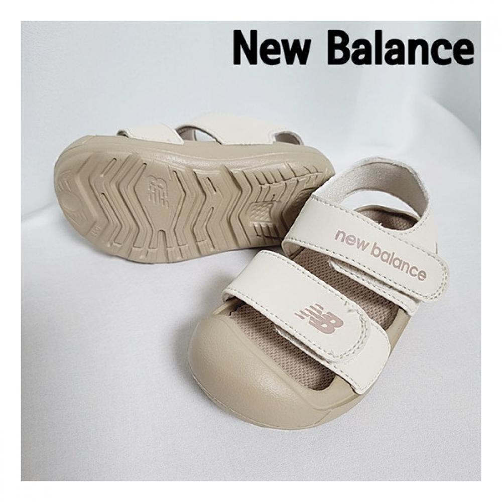 

NewbalancekidsNew Balance Kids New Balance Kids Sandals K8809I2I Ivory Toddler Kids Sandals