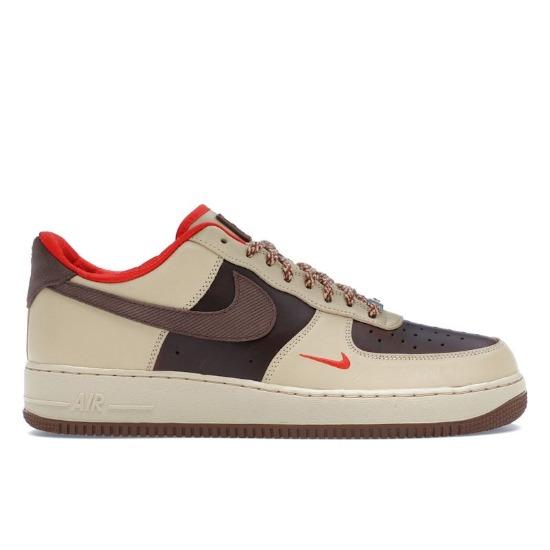 Nike Air Force 1 07 Light British Tan Cacao Wow Herren-Sneaker Braun  HQ3447-222