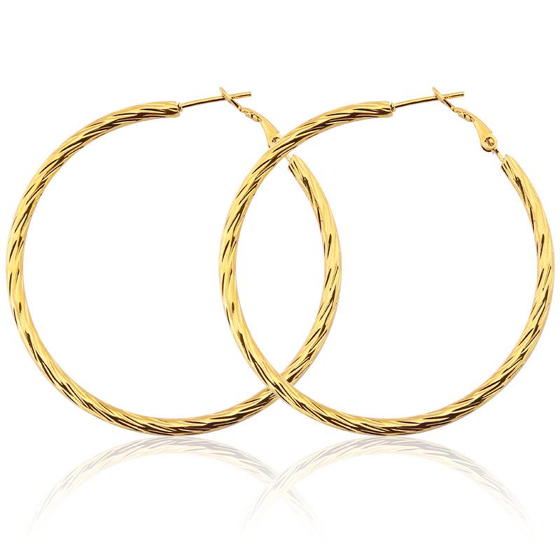 

Трендовые европейские и американские серьги-кольца большого размера из титановой стали с перекрученным дизайном для женщин - стиль ночного клуба из нержавеющей стали Gold 40mm Pair