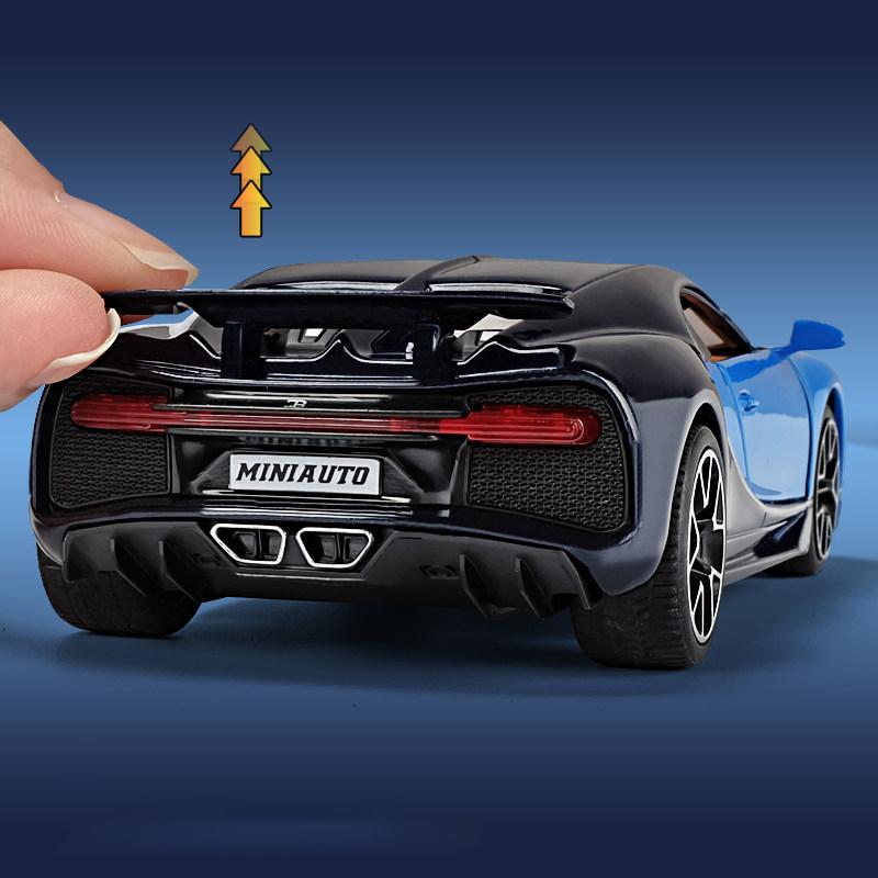 1/32 Bugatti Chiron Sports Car Metal Toy Alloy Car Diecasts & Toy Vehicles Car Model Sound and Light Model Car Toys for Children