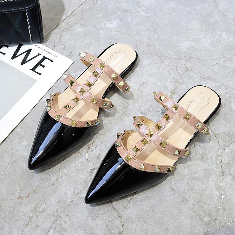 Nailed low-heeled versatile sandals 2025 new summer pointed head rivets flat bottom outer wear willow nails bag head half slippers women
