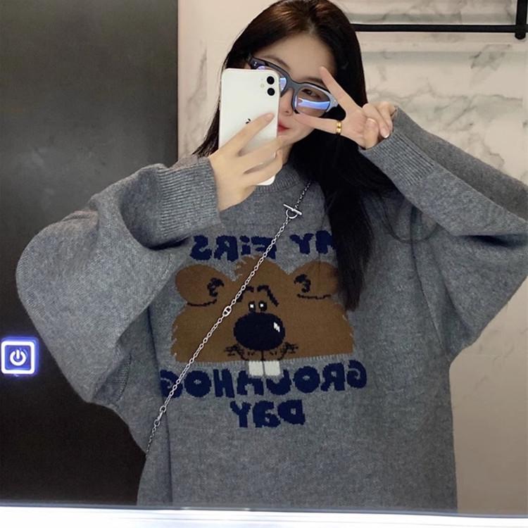 Women's Autumn 2025 Long Sleeve Bear Jacquard Sweater, Mid-Length Loose Knit Top