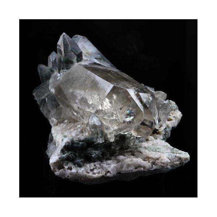 Pierres et Minéraux. Quartz + Chlorite. 1108.5 ct. La Meige, Oisans, France..