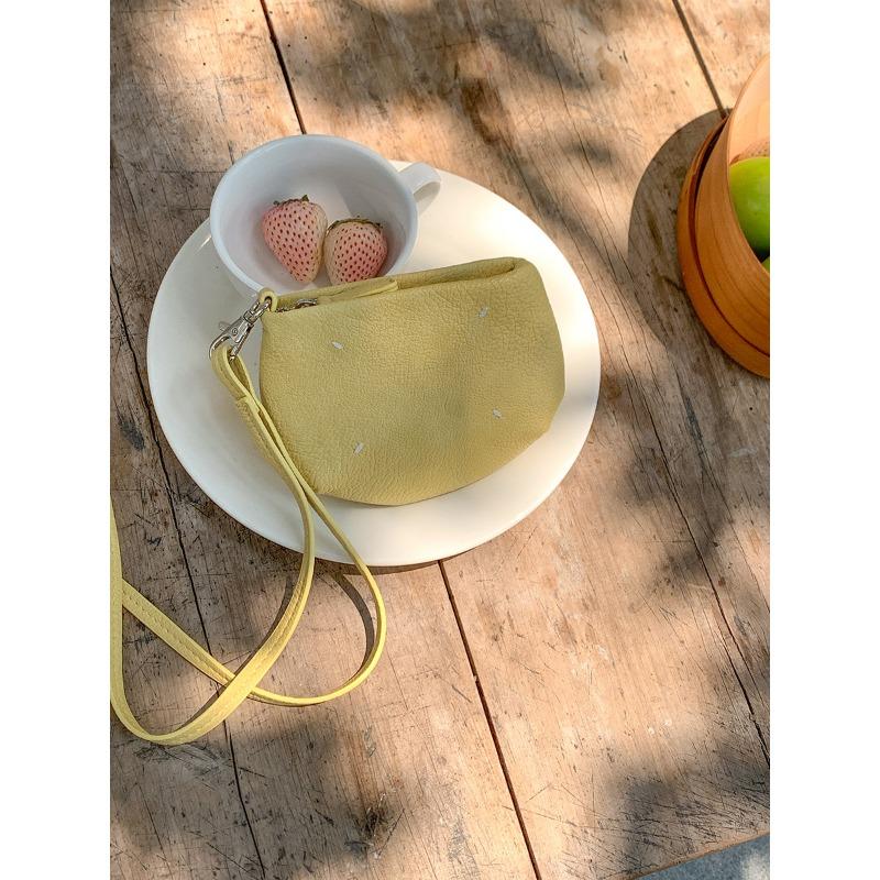 Neck-hanging mini bag spring and summer new waist-span earphones change bag frosted soft leather single shoulder lipstick key bag 2720₽