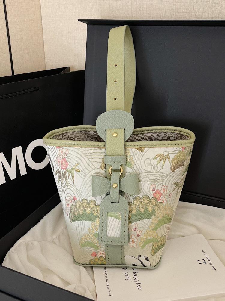 Song Brocade DIY Embroidery Kit: Chinese-Style Handmade Bucket Tote & Crossbody Bag.