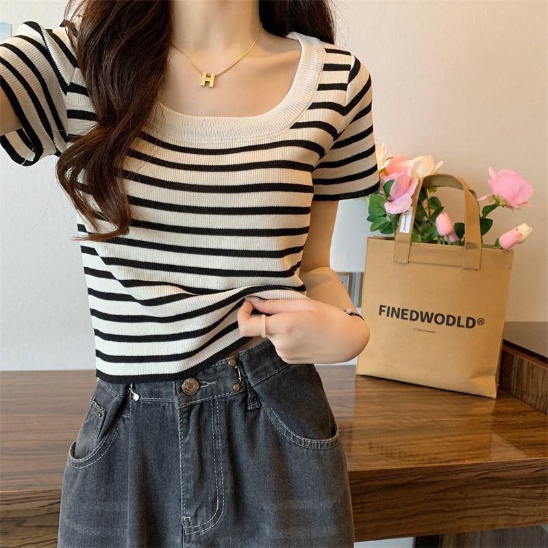 Women's French-Style Black & White Striped U-Neck Square-Shoulder Short-Sleeve Summer T-Shirt