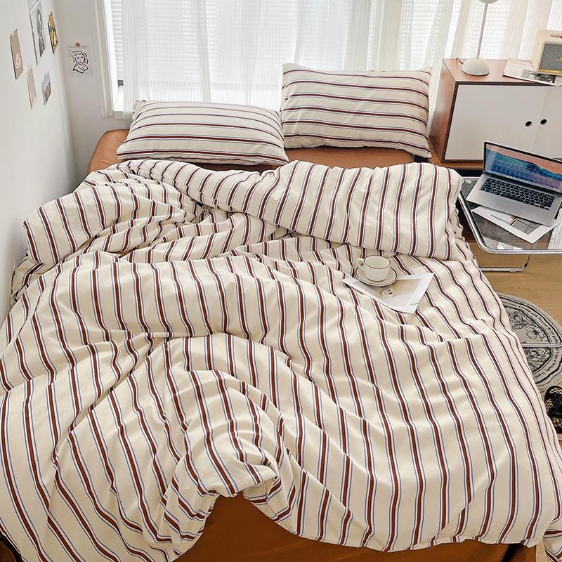 Korean Minimalist Striped Cotton Bedding Set: Duvet & Fitted Sheets for 1.8 Bed