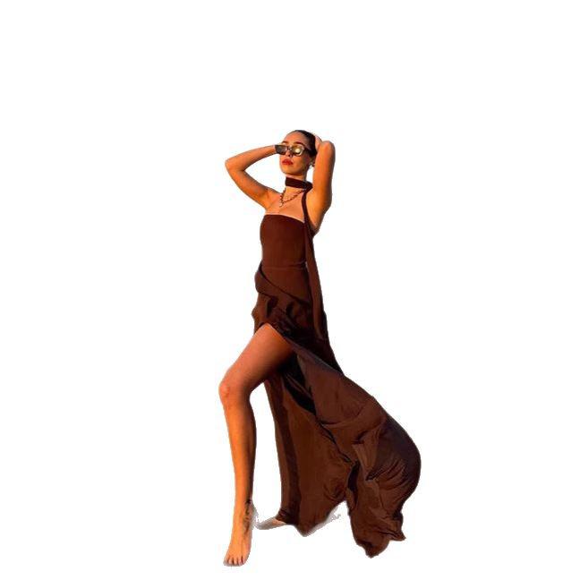 Jetzt verfügbar: 2025 Trägerloses Unregelmäßiges Mesh-Patchwork Schlitz Langes Kleid mit Schal