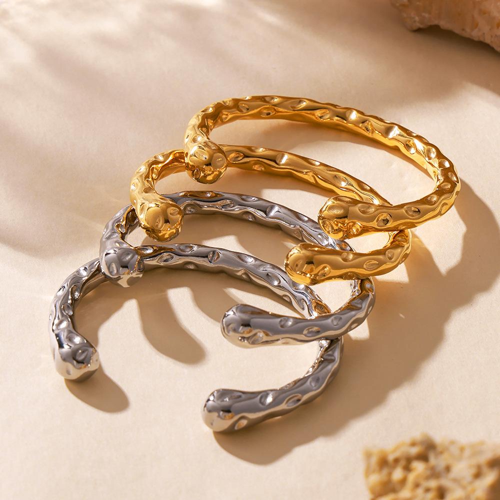 European American INS Style Irregular Hammered Texture Bracelet, 18k Gold-Plated Titanium Steel, Simple Retro Design.