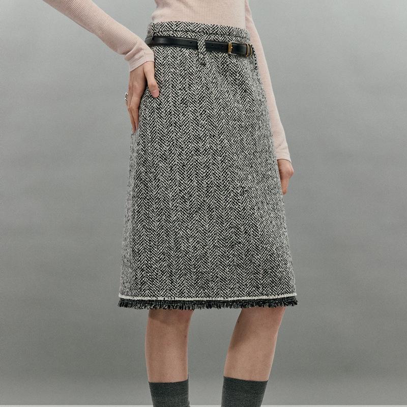 CHAN Твидовая юбка-миди с пайетками, двухслойная, с необработанным краем, со шлицей сзади, А-силуэта, с акцентом на талии, Осень/Зима. Medium