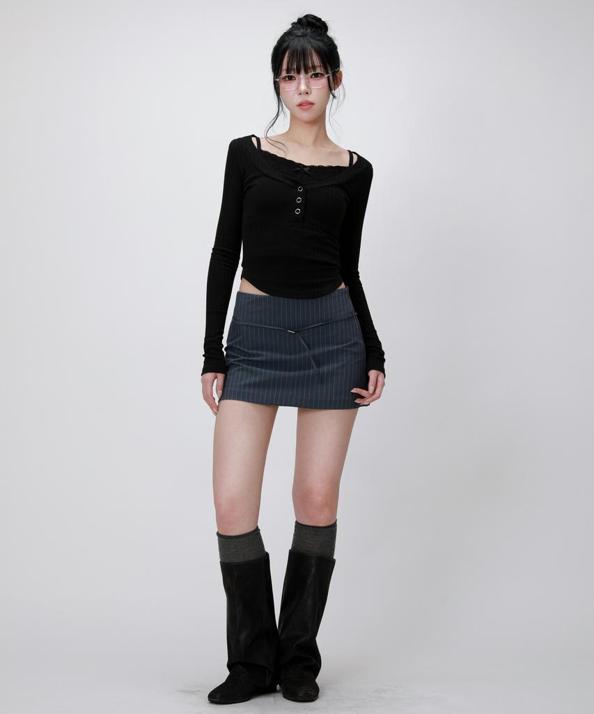 LIKE THE MOST Rib Henley Neck Slim Long Sleeve Top_Black