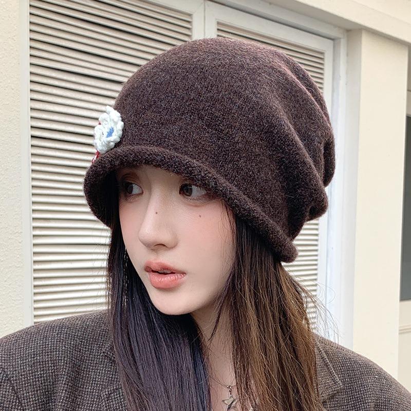 Autumn and Winter Hat Women's Cute Flower Headgear Versatile Face Small Pile Hat Ear Protection Warm Knitted Hat