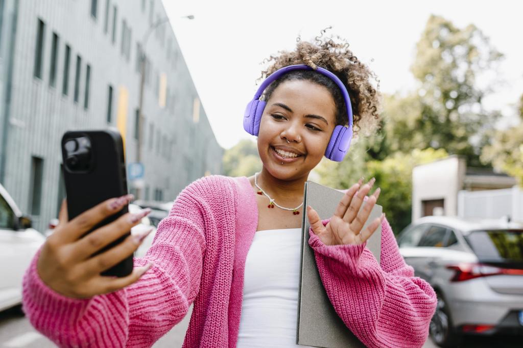 JBL TUNE530BT Wireless Headphones Bluetooth Up to 76 Hours On-Ear USB Type-C Charging Multi-Point Lavender JBL App Compatible