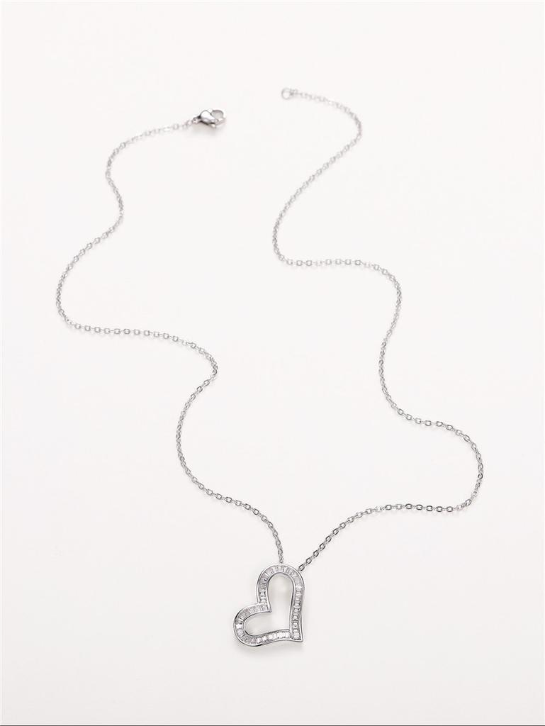 Huitan Fashion Luxury Women Heart Necklaces Full Paved Rectangular Cubic Zirconia Stylish Female Accessories Wedding Jewelry Hot