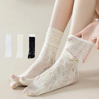 1Pairs Hollow Out Mesh Split Toe Socks Lace High Tube Socks New Two-Toed Socks  Women