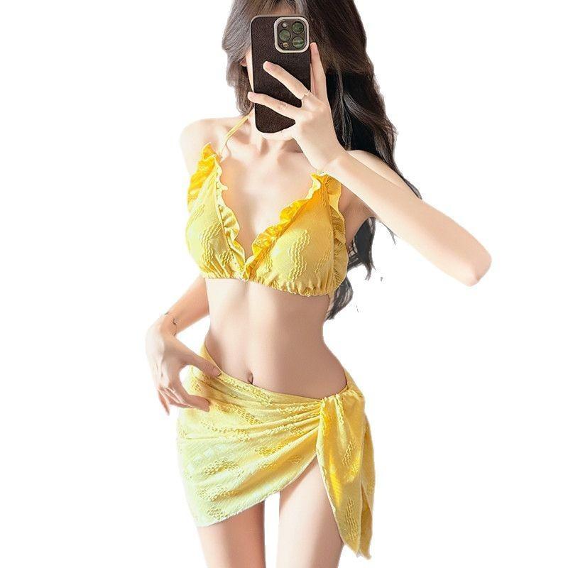 Hot Swimsuit Women's White Cute Sexy Bikini Low Waist Three-point Beach Vacation