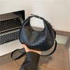 Retro Portable Shoulder Messenger Bag Women's 2026 Spring New Fashion Simple Casual Trend Foreign Style Crescent Bag