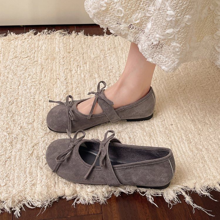 French retro bow Mary Jane shoes women's new versatile flat bottom round head with skirt fashion shoes