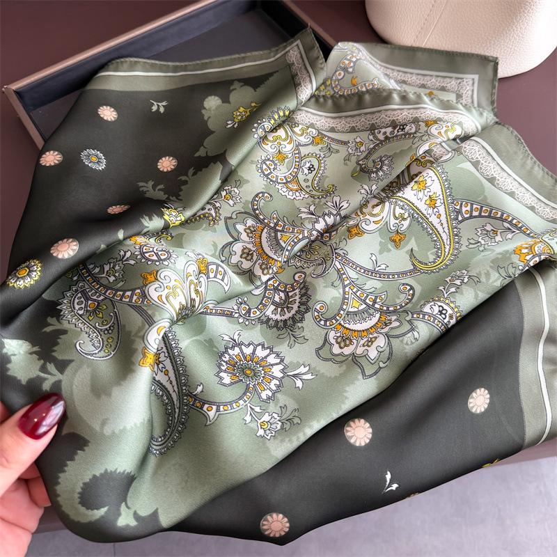 Luxury Retro Paisley Print Women Silk Scarf Bandana Hair Bands 70Cm Square Scarves Smooth Summer Satin Hijab Wrap Headband