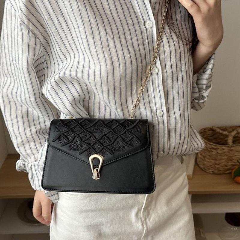 Heavy Industry Embroidery Portable Small Square Bag Women's Highend Fashion Versatile Shoulder Bag Casual Messenger Bag Women's Bag