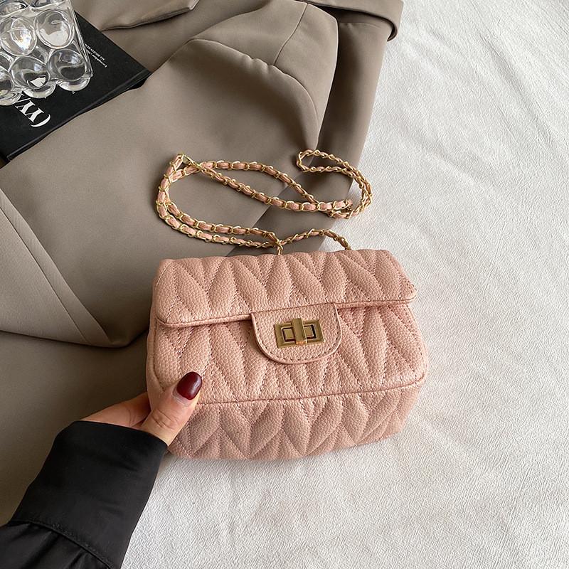Stylish Summer Fashion Shoulder Bag For Women With Trendy Chain Strap In Black White Pink And Blue Colors