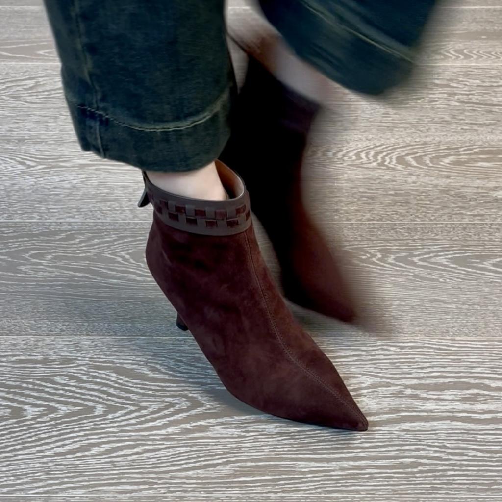 7.5Cm Korean Version of Fashion High-heeled Short Boots Women's Autumn and Winter Versatile Pointed Boots Black Fashion Temperament and Ankle Boots