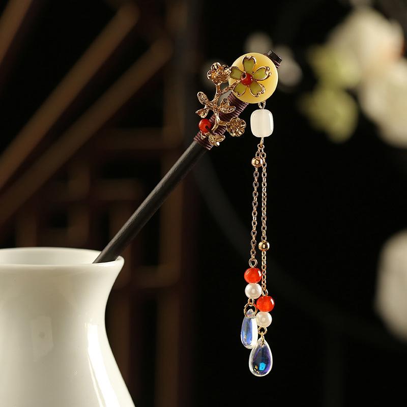 1Pc Petal Hairpin New Chinese Style Tassel Hairpin Fresh Wood Ancient Headwear Sandalwood Hairpin Tassel
