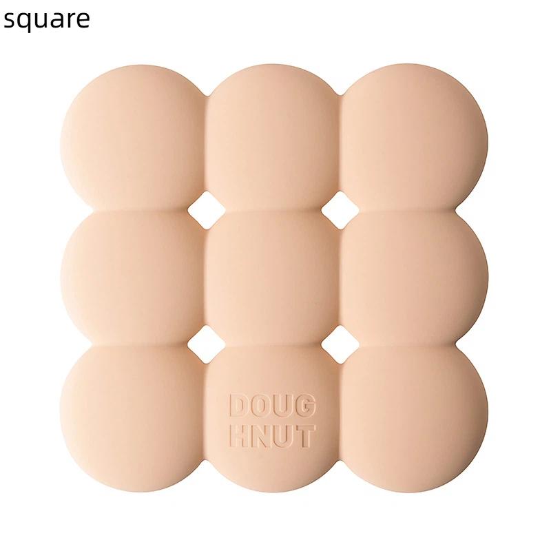 

1Pc Multi-purpose Pot Mat Heat Resistant Coaster Donuts Shape Silicone Coaster Set Heat Insulation Mat For Dining Table For Hot round рожевий