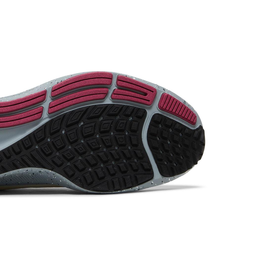 Nike Air Zoom Pegasus 38 'Running Club - Sail' (Unisex) Sail / Light Smoke Grey / Rattan / Black Running Shoes DO2337 100