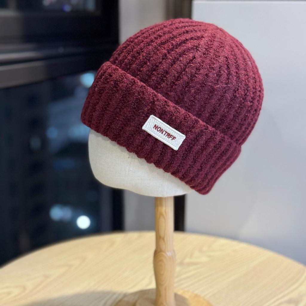 New Simple Letter Patch Woolen Hat for Women in Autumn and Winter Fashion Versatile Casual Outdoor Travel Warm Pullover Hat