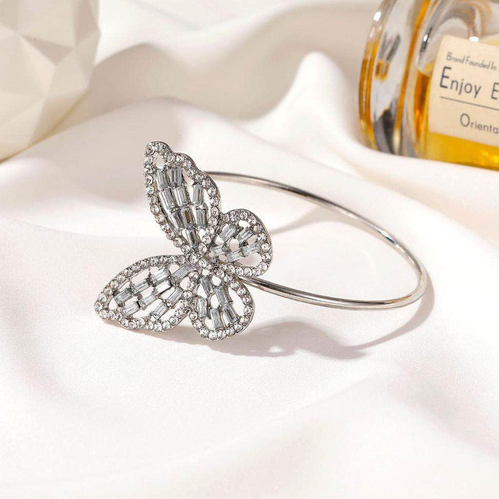 Hollow Butterfly Inlaid Open Cuff Bangle Single Pearl Decor Elegant Women Wrist Jewelry for Daily Party Matching