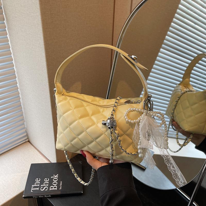 

Модная сумка-цепочка с бриллиантами женская 2025 новая универсальная сумка-мессенджер портативная сумка-подушка жёлтый