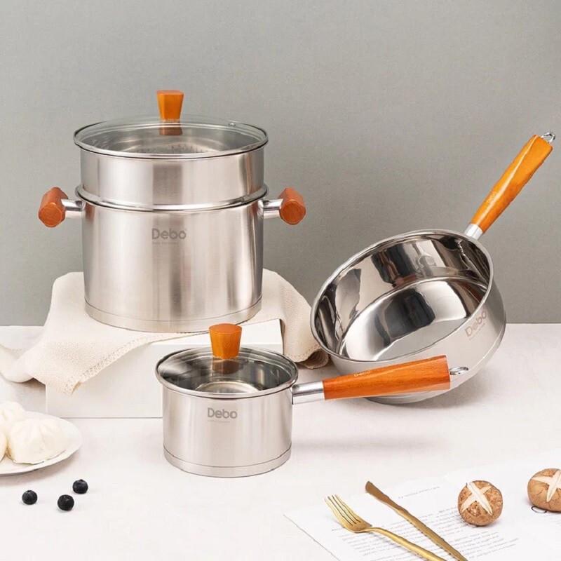 Debo Williamsburg Cookware Set