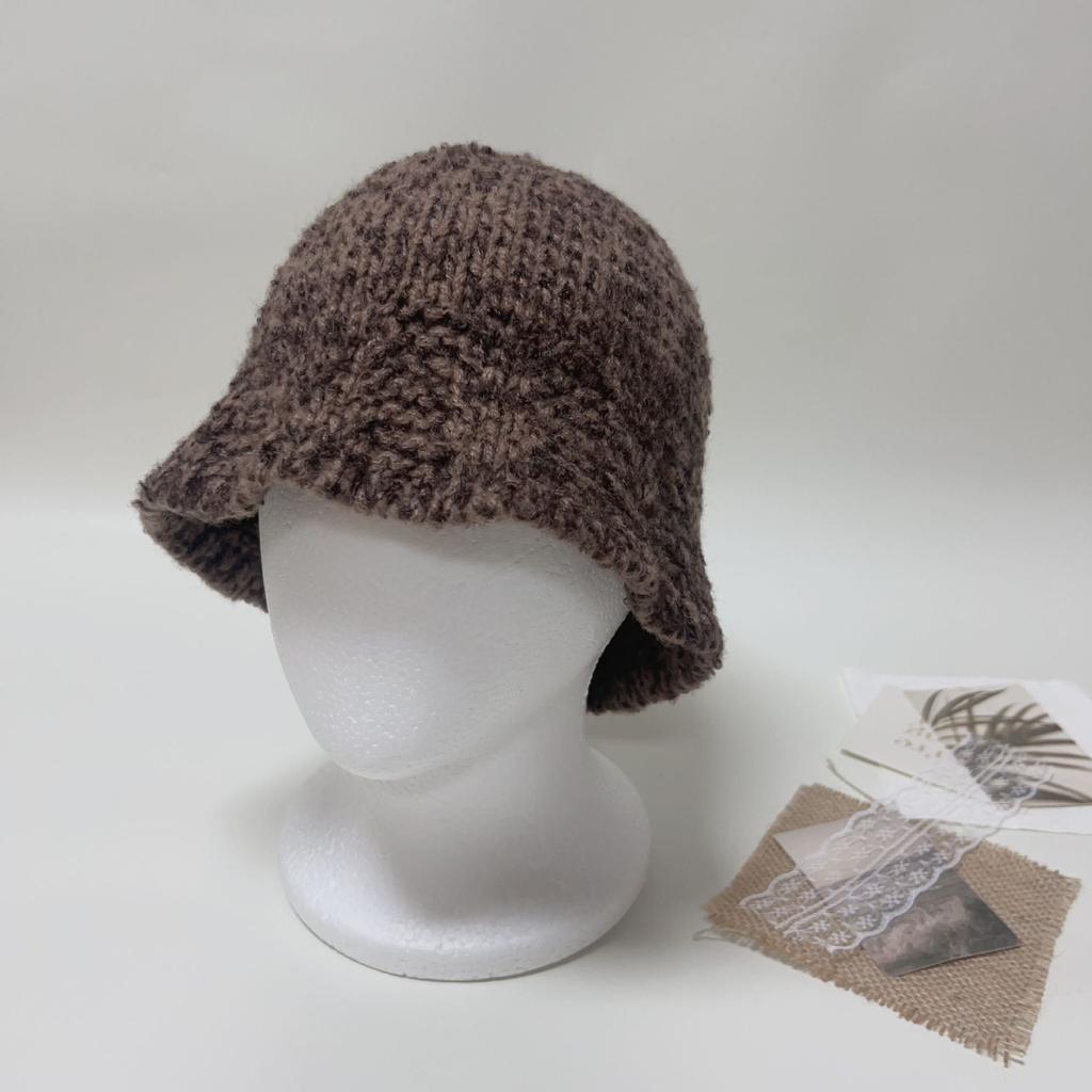 Autumn and winter new retro jacquard warm bucket hat women's face small hat fashion versatile basin hat