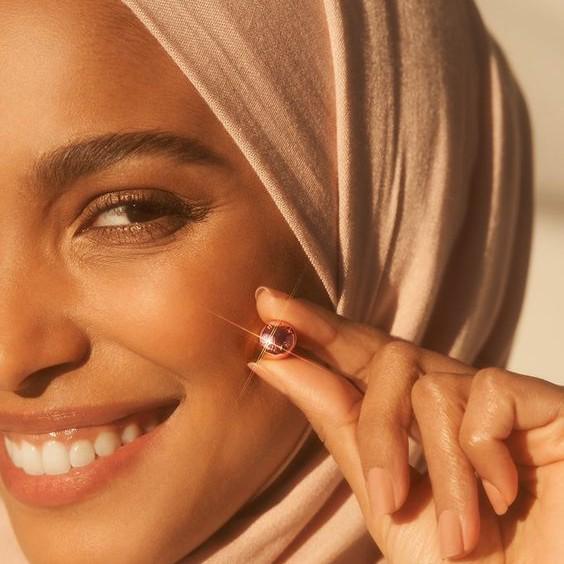 Boucle Magnétique pour Écharpe Macaron: Accessoire Châle & Foulard de tête sans trace, sans dommage.